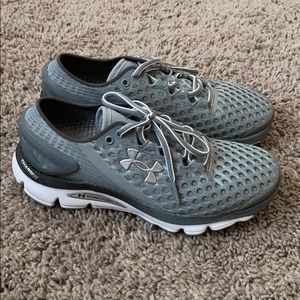 Women’s Under Armour Shoes Size 6